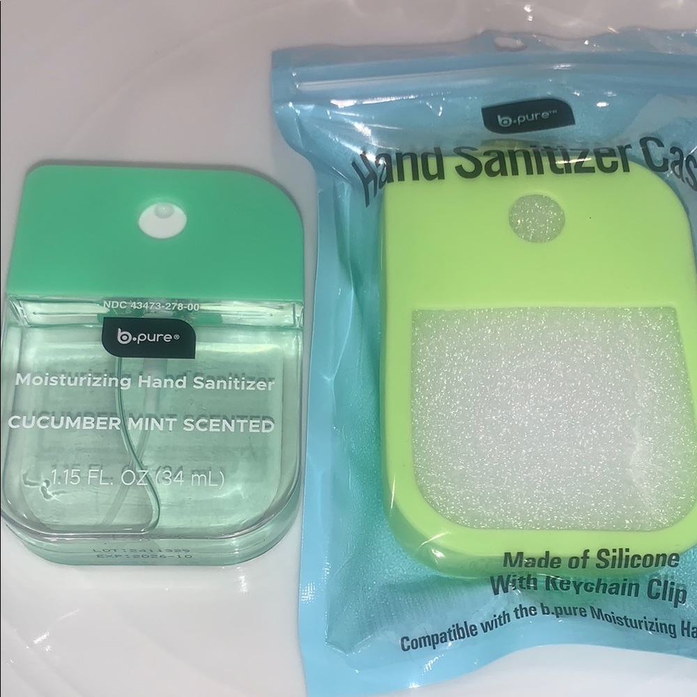 Cucumber Mint Moisturizing Hand Sanitizer - Green